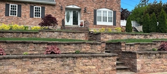 Spacious 4-bedroom townhome, 5 min walk from Bethpage Black