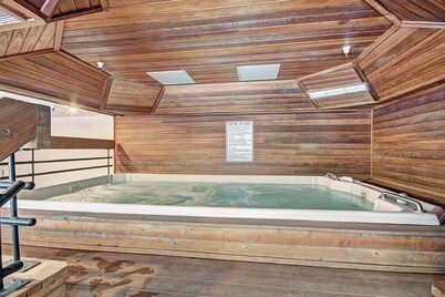 Perfect Center Village Hotel Room