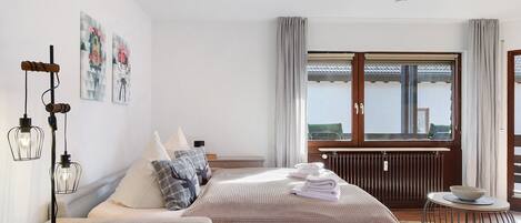 1 室のベッドルーム、アイロン / アイロン台、WiFi、ベッドシーツ