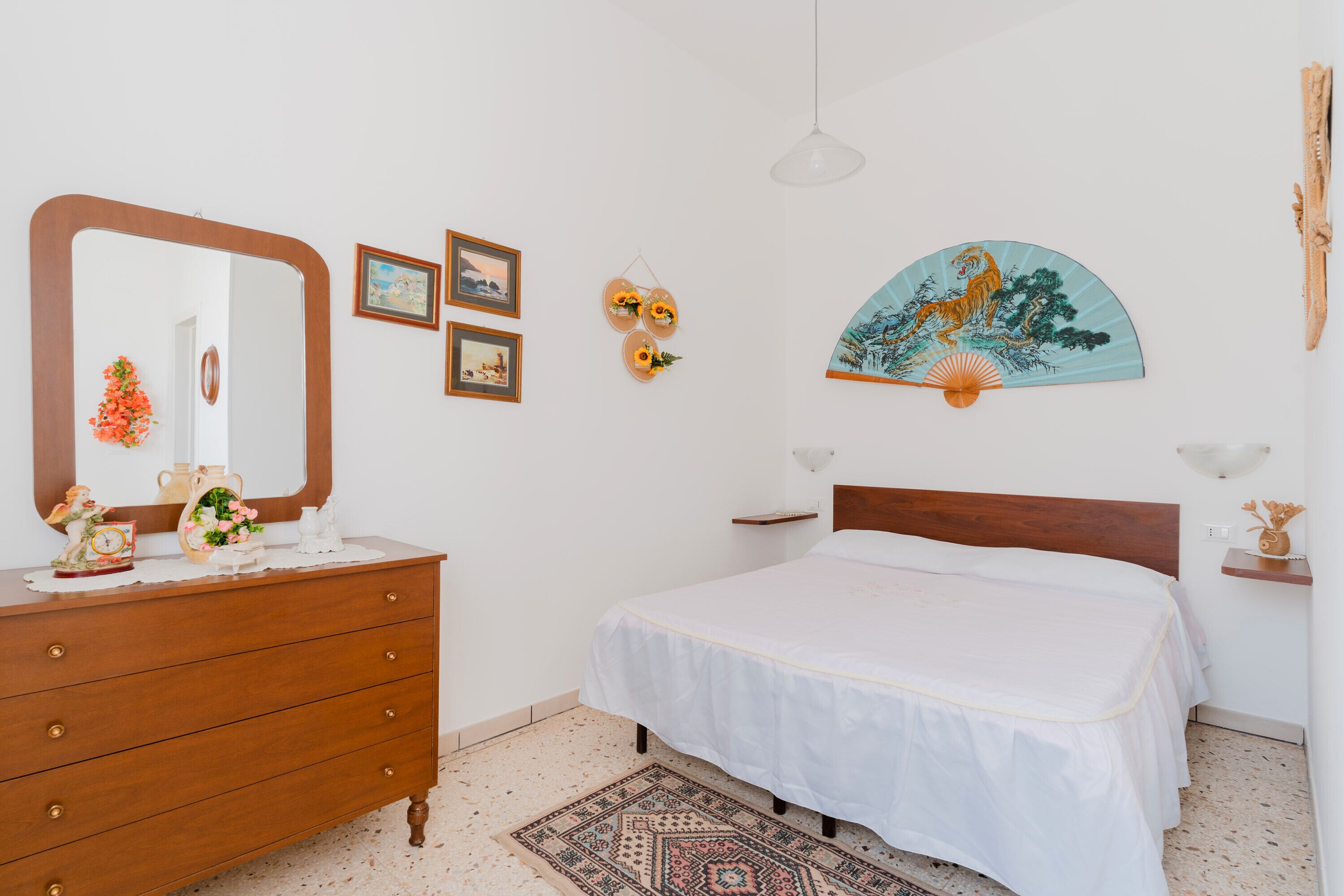 1 Schlafzimmer, Bügeleisen/Bügelbrett, Bettwäsche