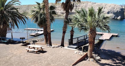 Rendezvous on the River