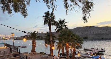 Rendezvous on the River