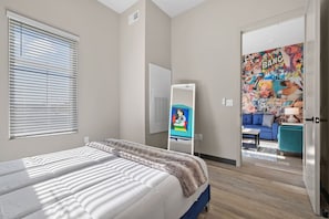 Iron/ironing board, WiFi, bed sheets