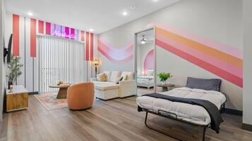 Strykejern/-brett, wi-fi og sengetøy