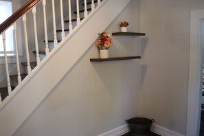 Interior - Gorgeous 4-bedroom home near Miami University in charming Oxford (Oxford)