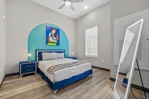 Iron/ironing board, WiFi, bed sheets - Peaceful 1BR Escape – Minutes from Downtown! (Nashville)