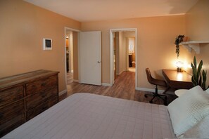 1 bedroom, iron/ironing board, Internet, bed sheets