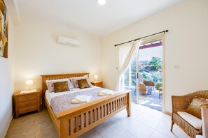 3 bedrooms, WiFi, bed sheets