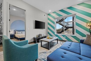 Bügeleisen/Bügelbrett, WLAN, Bettwäsche