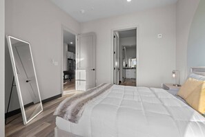 Bügeleisen/Bügelbrett, WLAN, Bettwäsche