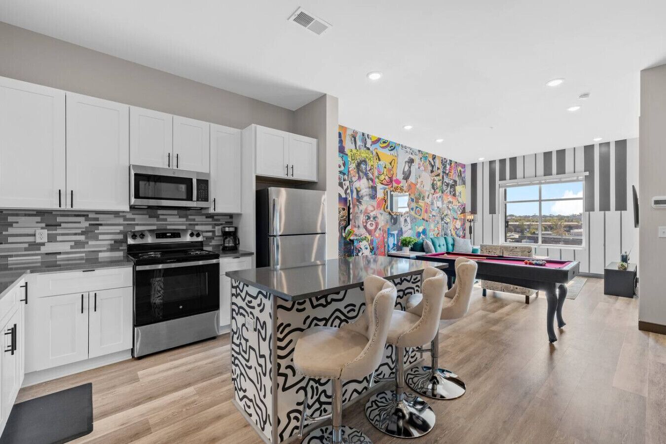 Microwave, oven, stovetop, dishwasher