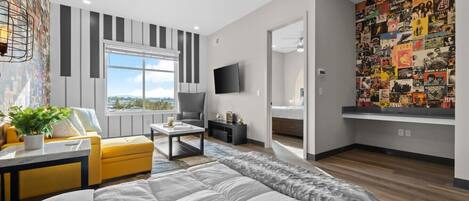 Fer et planche à repasser, Wi-Fi, draps fournis