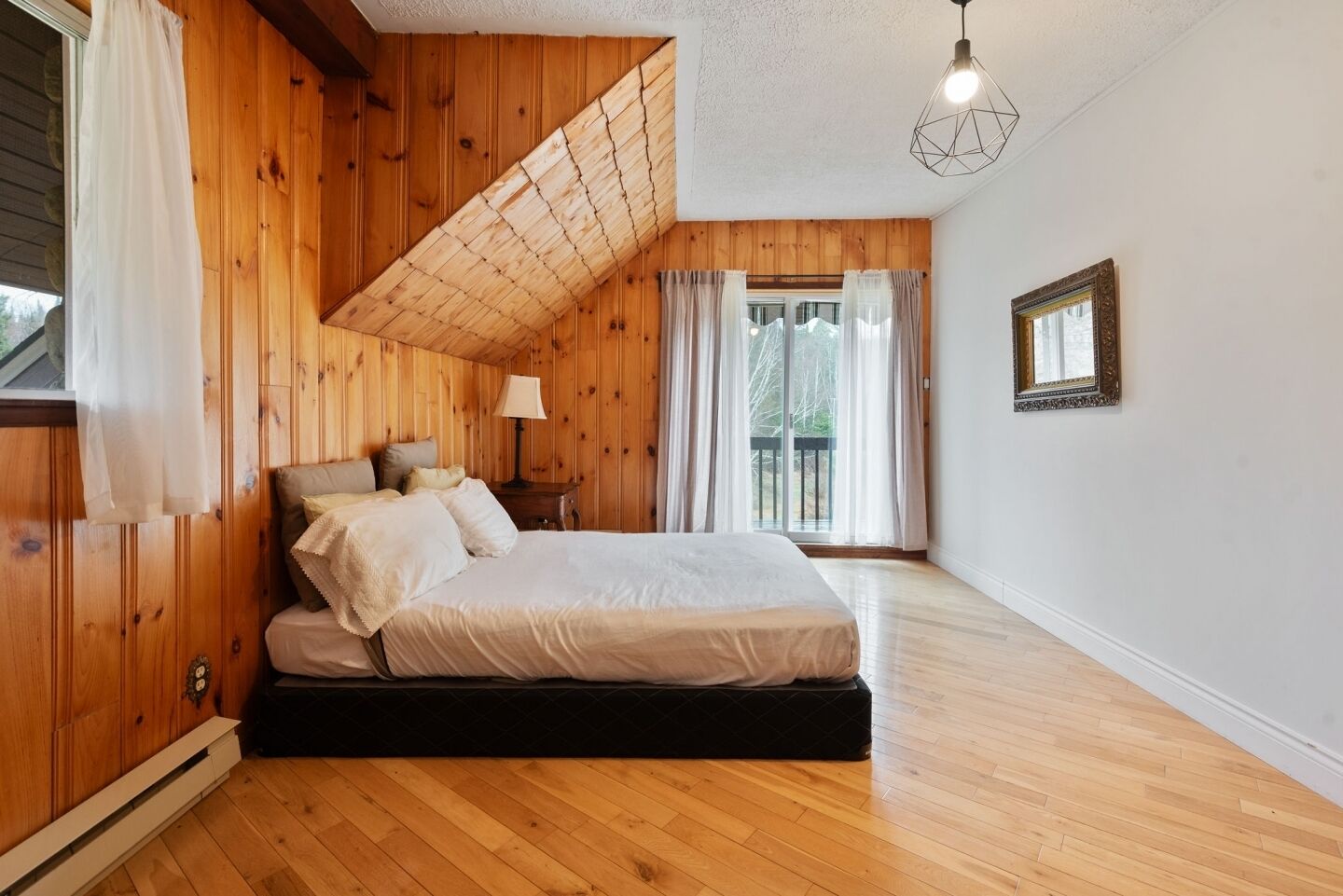 4 bedrooms, free WiFi, bed sheets