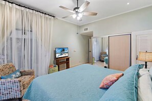 2 habitaciones, tabla de planchar con plancha, wifi y ropa de cama 