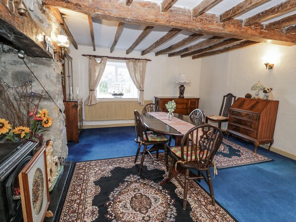 Dining - Old Post Office (Blaenau Ffestiniog)