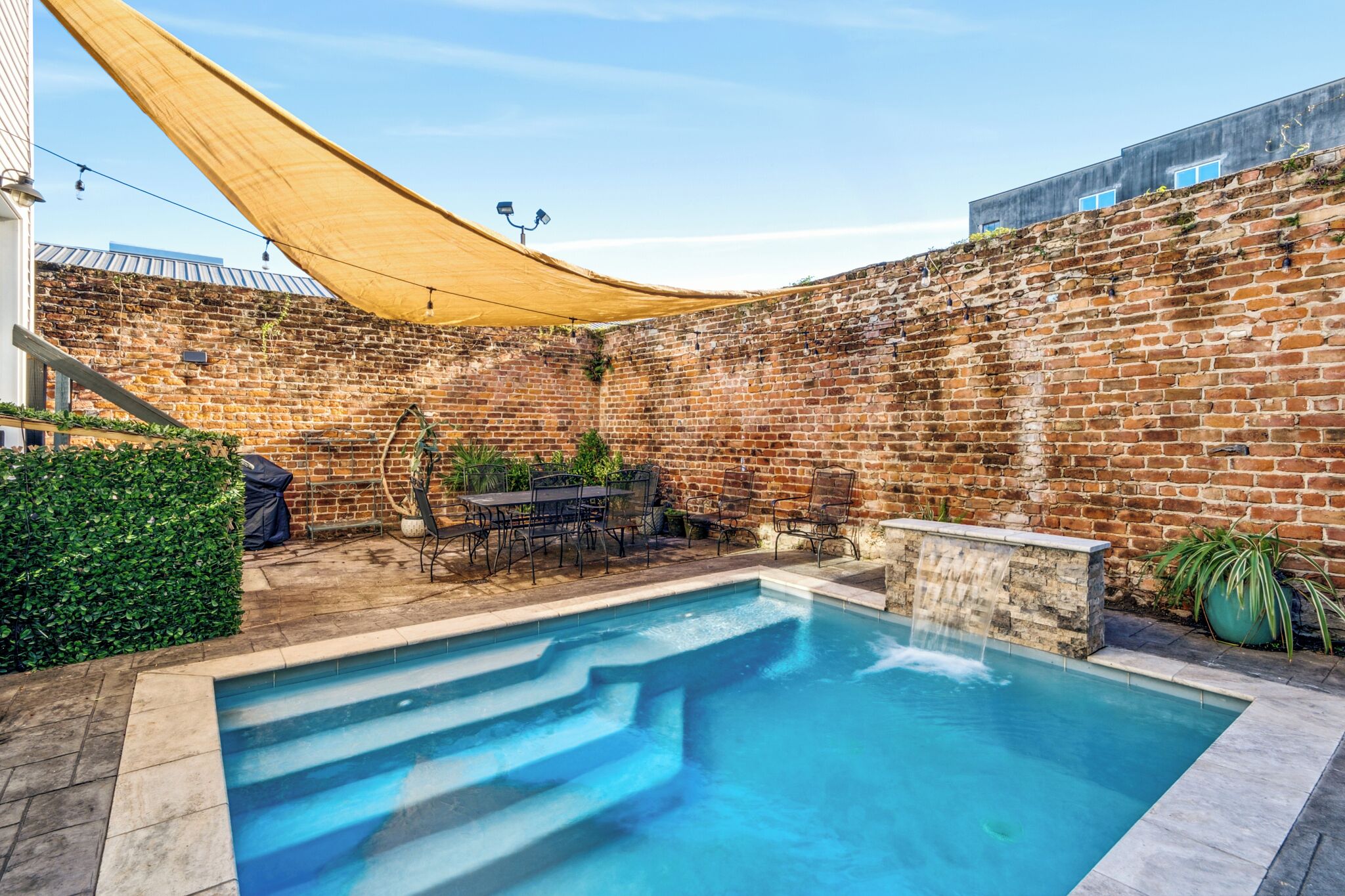 Udendørs pool, opvarmet pool