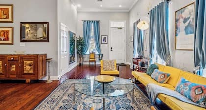 Spacious 5BR 3BA Villa with Private Courtyard and Heated Pool