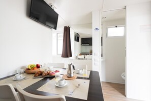 Dining - Vacation village Jesolo Lodge Comfort for 5 persons (Lido di Jesolo)