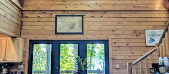 Amazing Views! 5-bedroom cabin only 1.5 miles from Snowshoe entrance