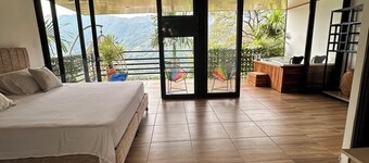 Paradise Cabin Jacuzzi Exclusive City View