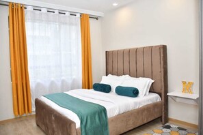 3 habitaciones, tabla de planchar con plancha y acceso a internet 