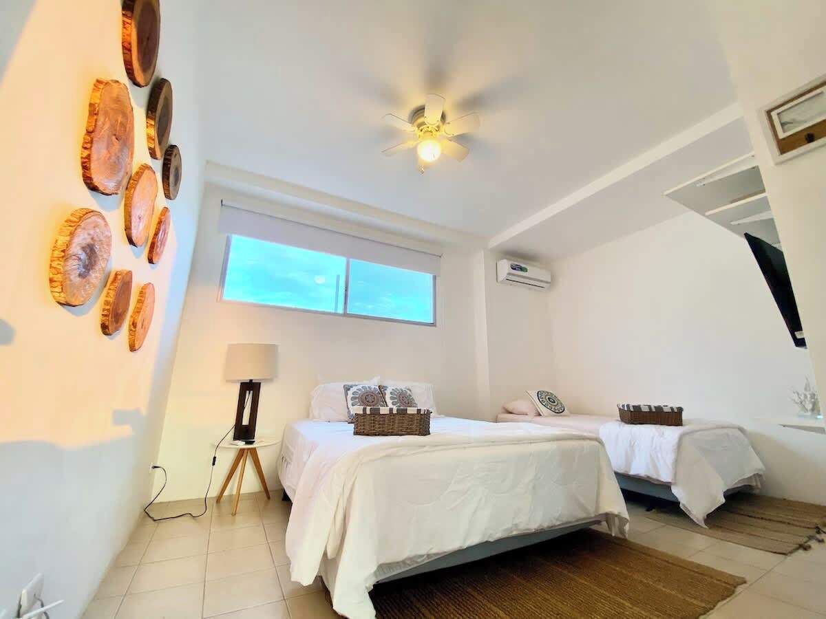 3 dormitorios, tabla de planchar con plancha, wifi gratis y ropa de cama