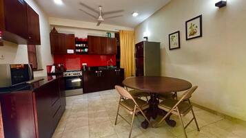 Mikrowelle, Ofen, Herdplatte