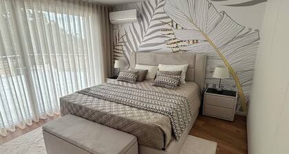 2-bedr. apartment in condominium with pool!