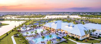 Modern Villa New Build & Furniture/Resorts Amenities