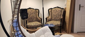 House in the village of MEREUIL in the Hautes Alpes, ideal for families.