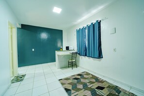Apartment | 1 bedroom - Flat com Wi-fi a Poucos Metros do Aeroporto (Fortaleza)