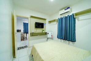 Apartment | 1 bedroom - Flat com Wi-fi a Poucos Metros do Aeroporto (Fortaleza)