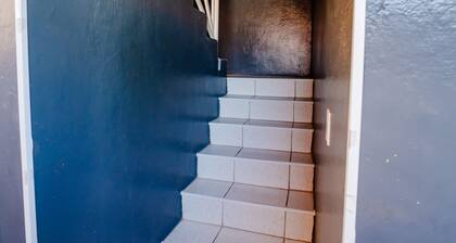 Flat com Wi-fi a Poucos Metros do Aeroporto