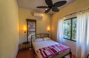 2 bedrooms, iron/ironing board, WiFi, bed sheets - Tranquil Casita in Samara - just purchased and being updates Fall 2025 (Samara)