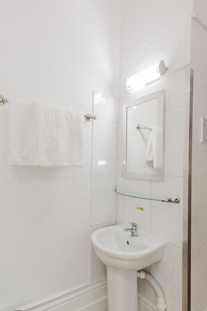 Iron/ironing board, free WiFi