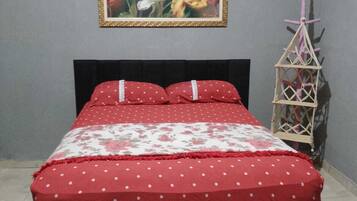 1 bedroom, iron/ironing board, WiFi