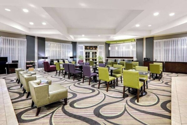 Meeting facility - Central Expressway Two Double w/Breakfast & Pool (Brownsville)