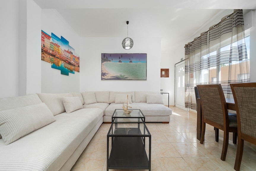 Ferienhaus 'Linda' Mit Privater Terrasse, Wlan Und Klimaanlage - Faro