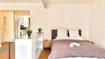 1 bedroom, WiFi, bed sheets