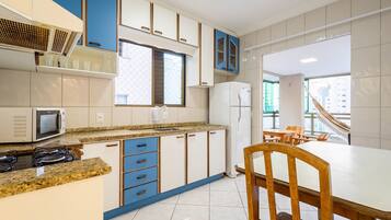 Basic Apartment | Private kitchen