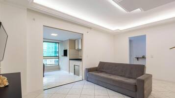 Basic Apartment | Living area