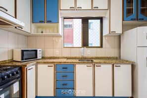 Departamento básico | Cocina privada