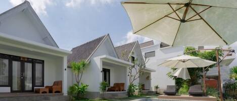 Piscina a l'aire lliure