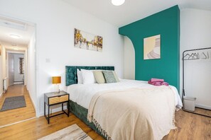 3 bedrooms, internet