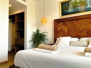 Exclusive Condo, Garden View
