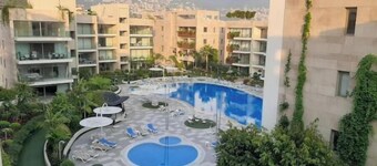 1 BR Resort apartment with pool