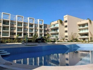 Pool - 1 BR Resort apartment with pool (Tabarja)