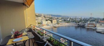 Beach apartment with Pool and direct beach access