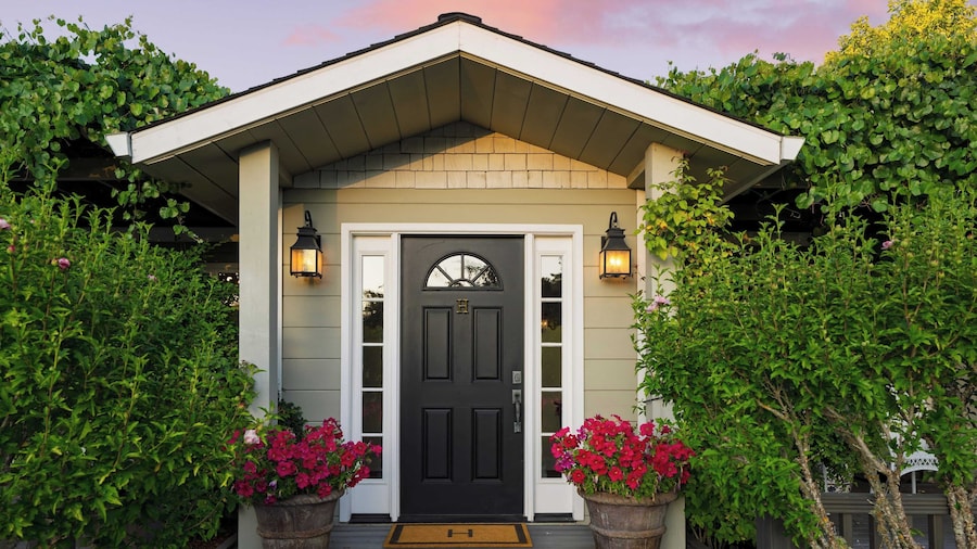 Glen Ellen Escape by Avantstay 5BR Retreat w/ Pool, Hot Tub, Hammocks & Vineyard Views