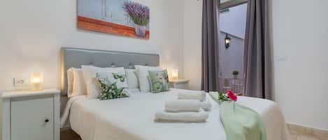 2 chambres, fer et planche Ă repasser, Wi-Fi, draps fournis